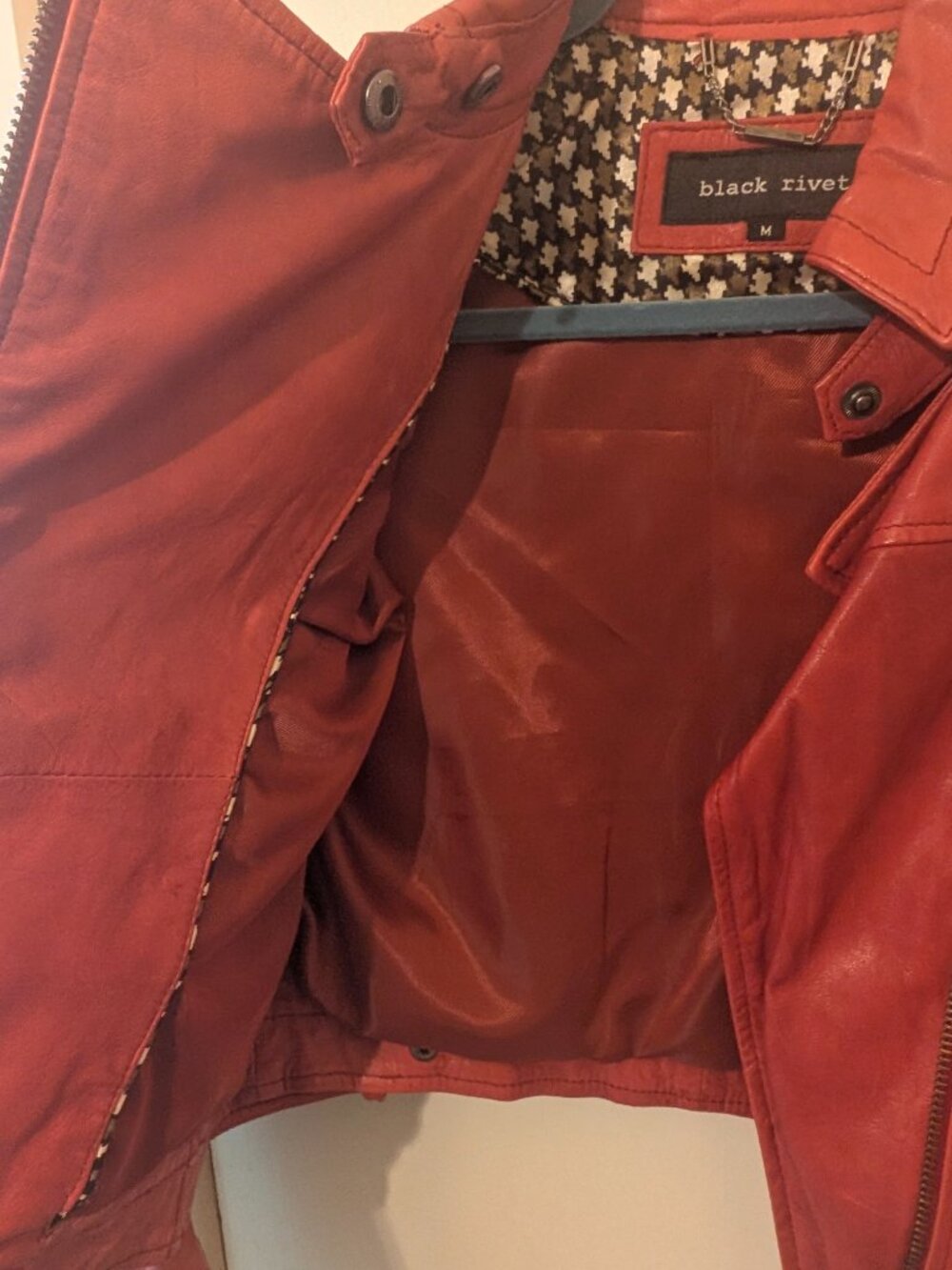 Black Rivet Women Size M Red Leather Jacket - Picture 9 of 13